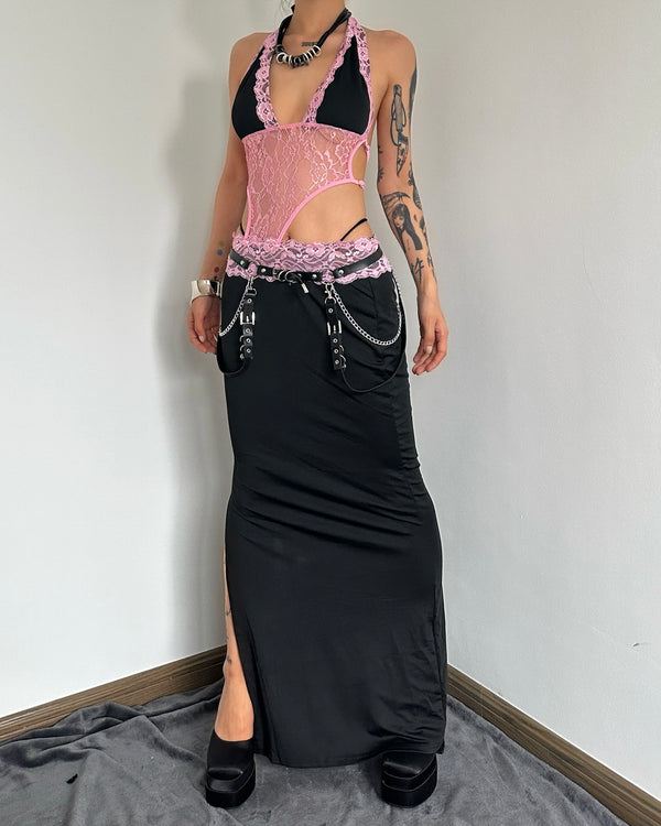Robe longue en dentelle patchwork à col en V profond et licou 