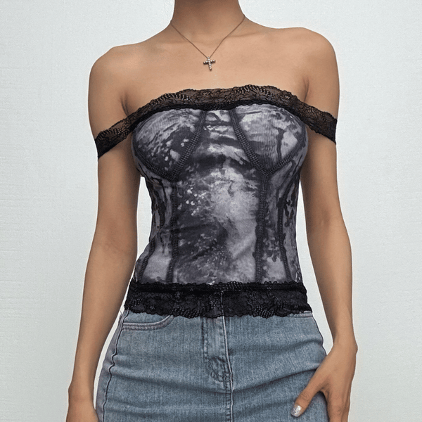 Haut contrasté à ourlet en dentelle et épaules dénudées, point tie dye 