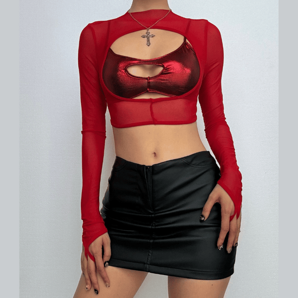 Crop top à manches longues et col haut avec gants ajourés 