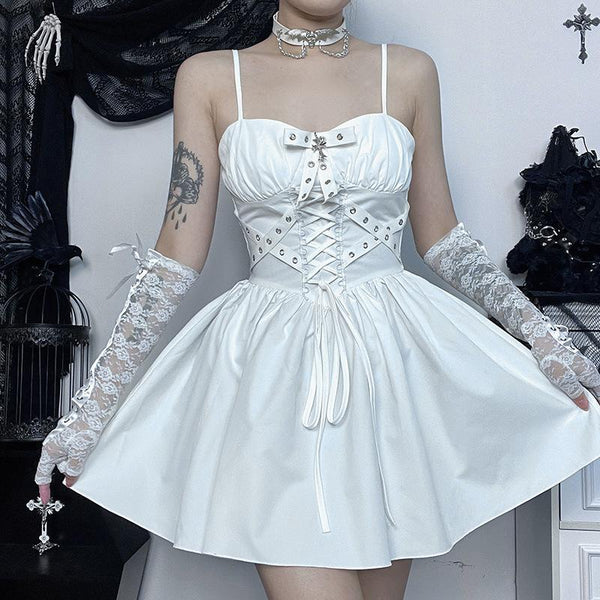 Mini-robe caraco à lacets et nœud papillon smocké 