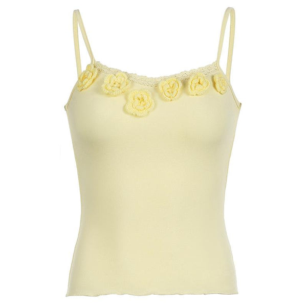 U neck lace hem flower applique cami top