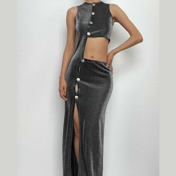 Robe longue texturée sans manches à fente creuse et à boutons irréguliers
