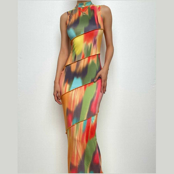 Robe longue sans manches à col montant contrasté